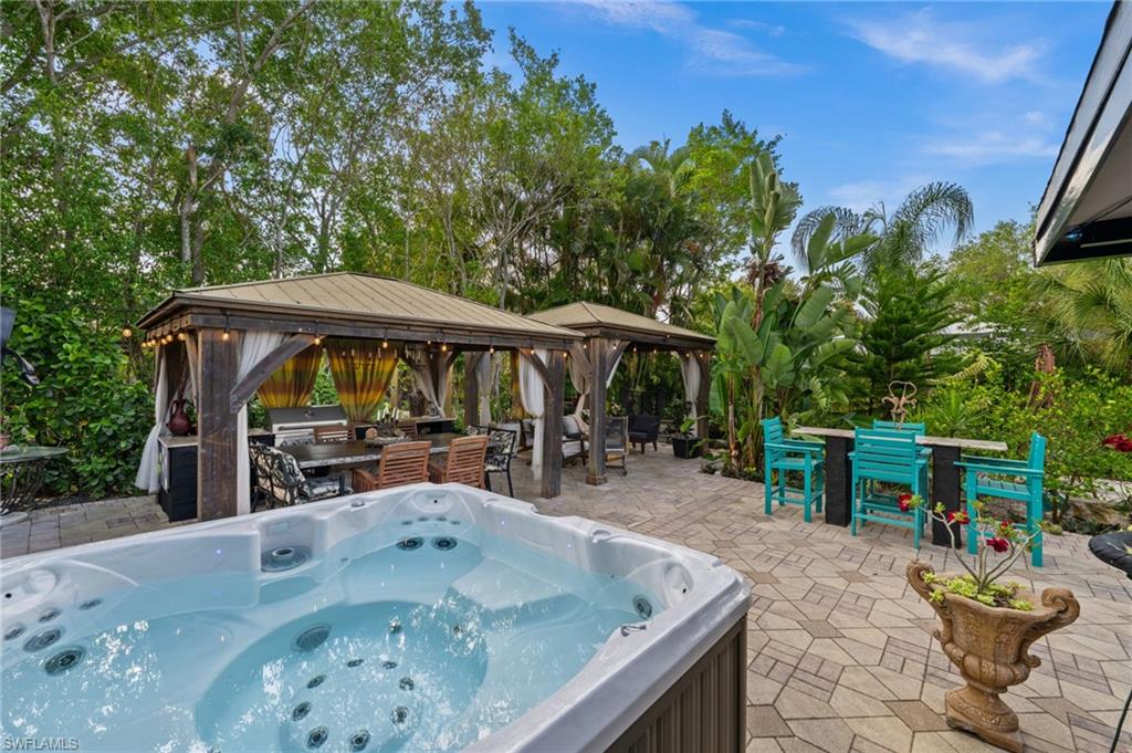 38 Willoughby DR photo 19