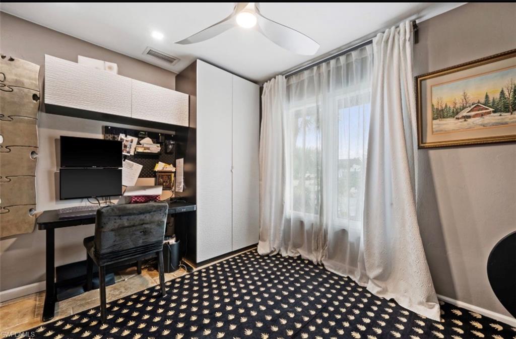 38 Willoughby DR photo 40