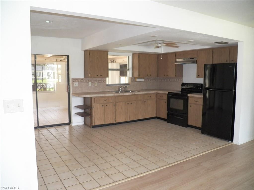 Kitchen and dining area