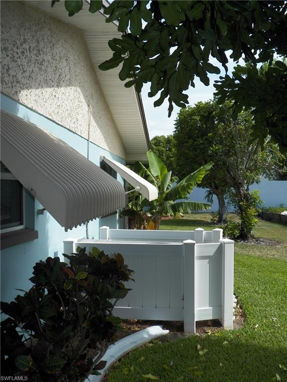 Side yard