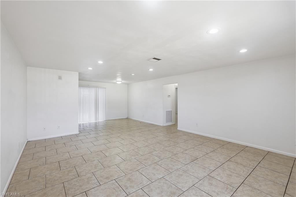 4913 Viceroy ST photo 7