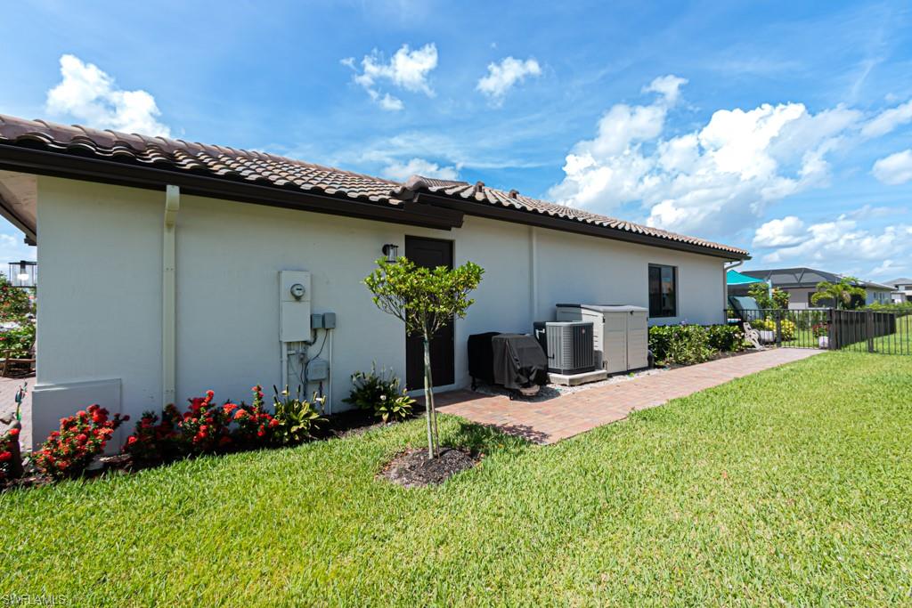 5255 Karlia DR photo 26