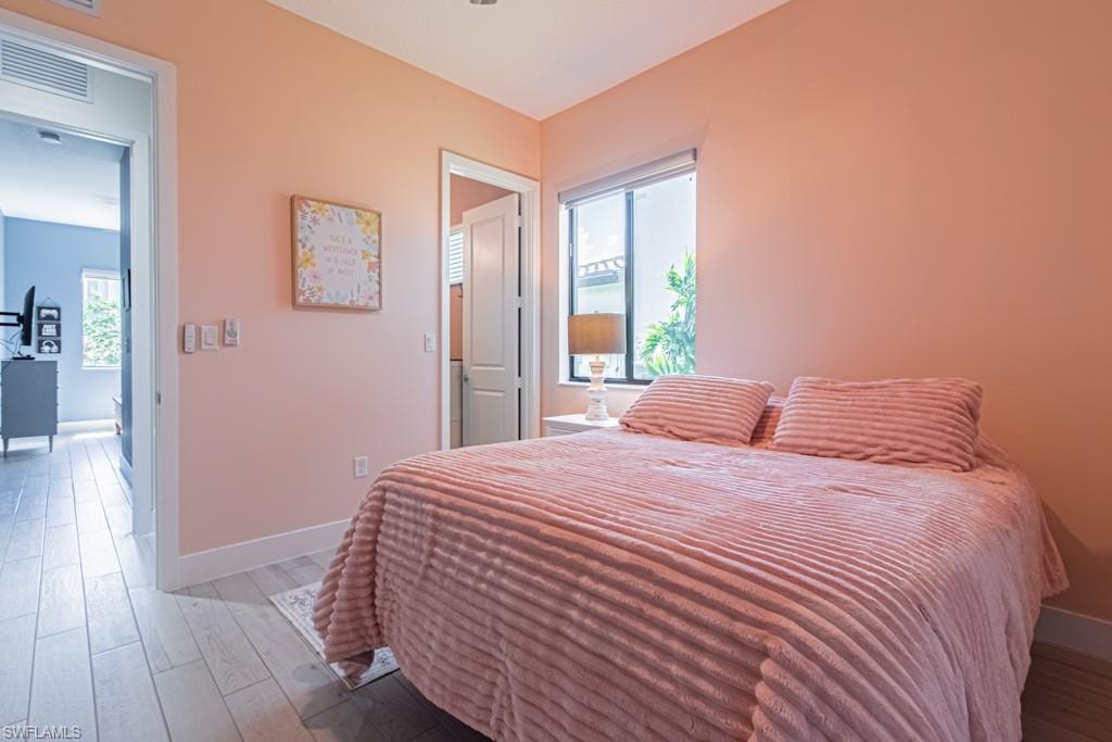 5255 Karlia DR photo 20