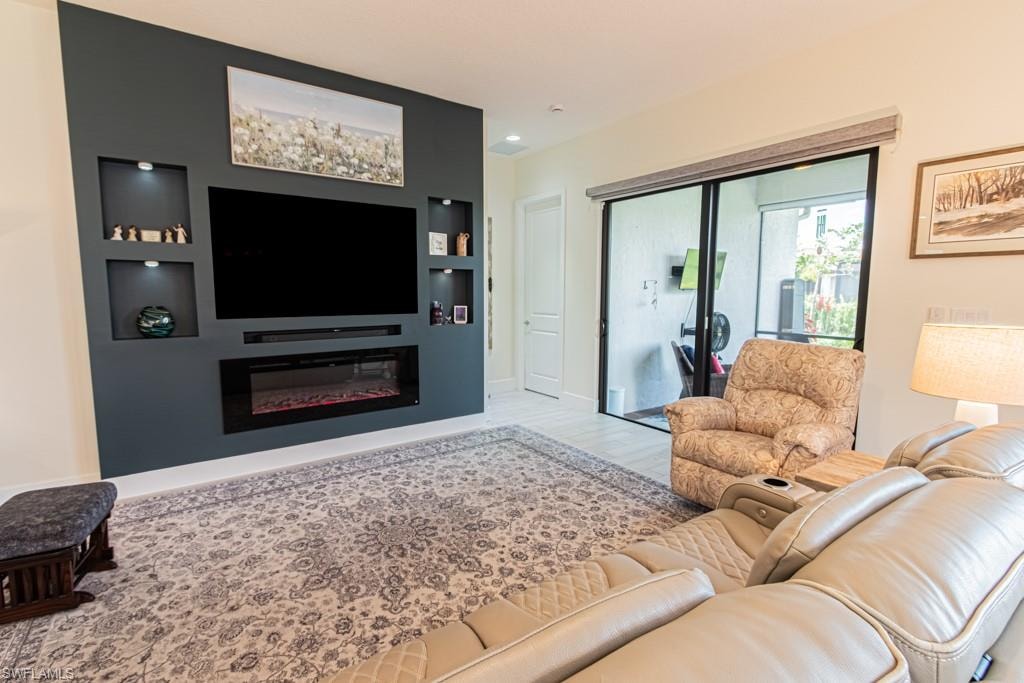 5255 Karlia DR photo 10