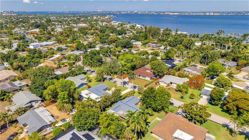 Welcome Home! 5657 Eichen Dr. Fort Myers, FL 33919