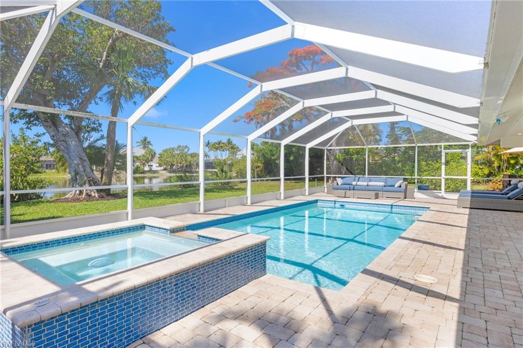 283 Palm Lake DR photo 11