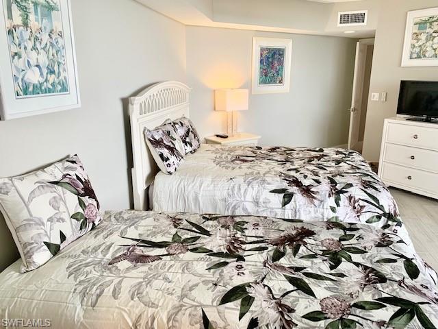 PRIVATE GUEST BEDROOM WITH BATH
