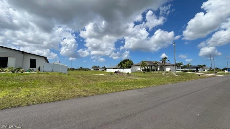 2236 NW 7th ST