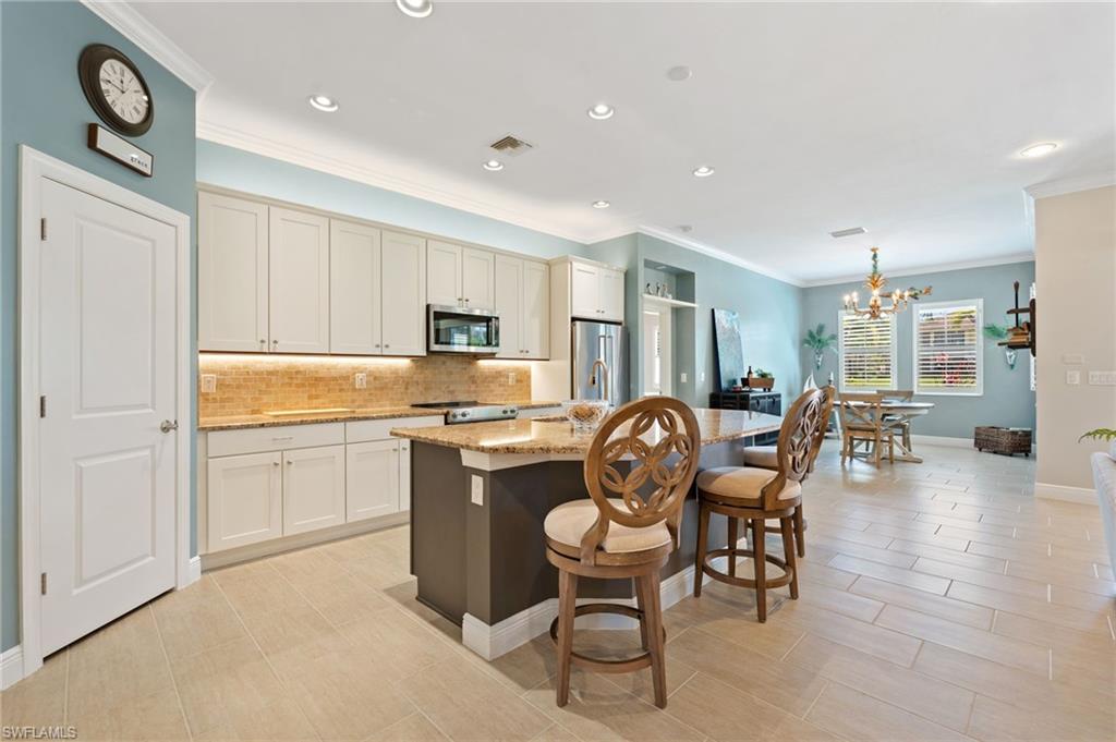 10600 Carena CIR photo 6