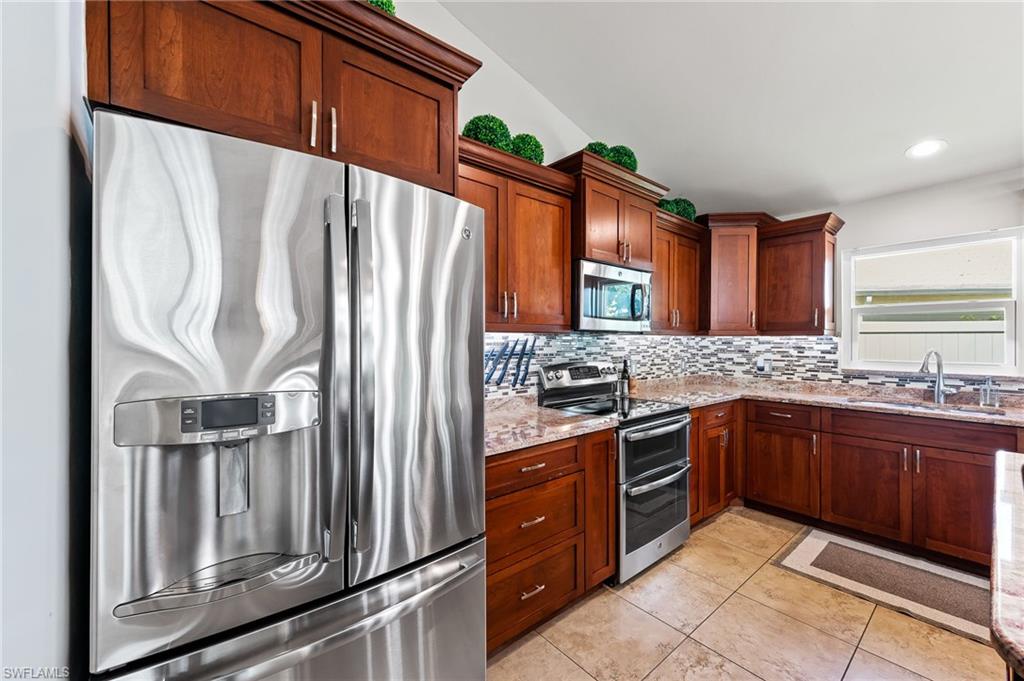 1250 Silverstrand DR photo 16
