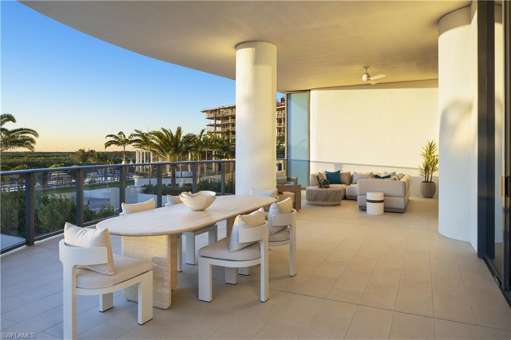 5200 Seagrass BLVD 1001 photo 43