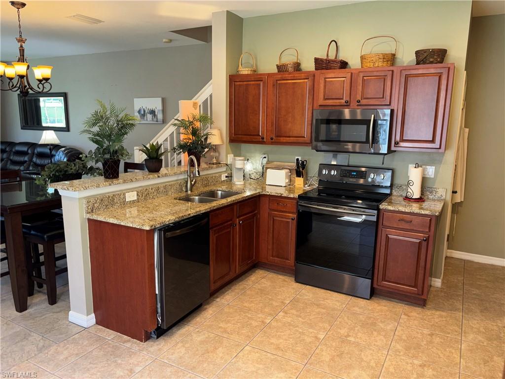 8271 Village Edge CIR 6