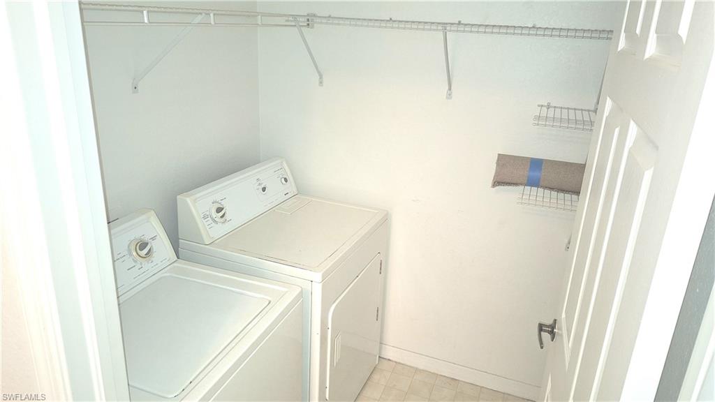 4645 Saint Croix LN 1324 photo 11