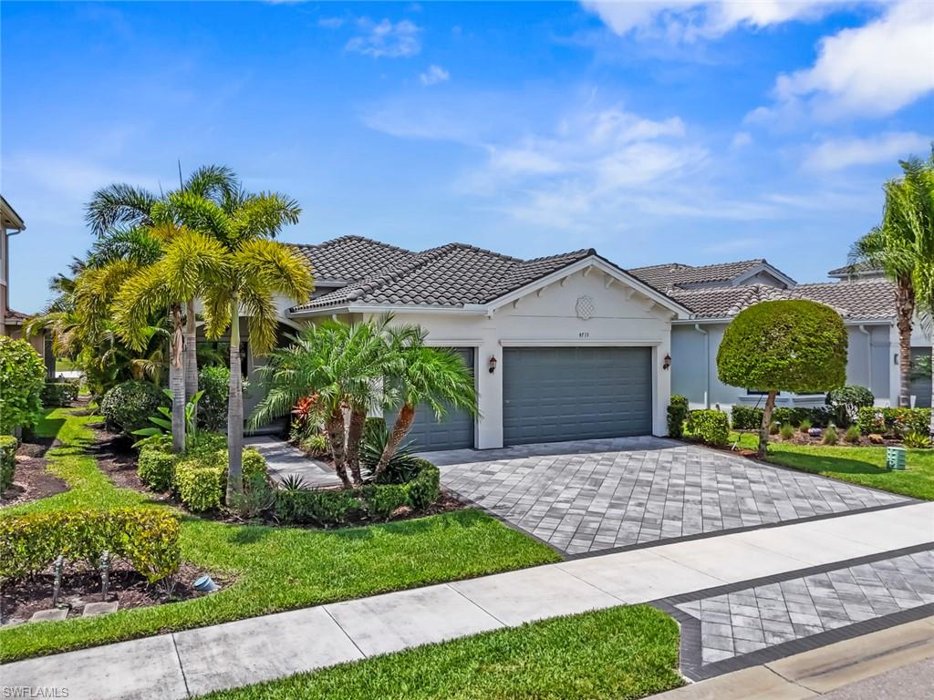 4715 Kensington CIR