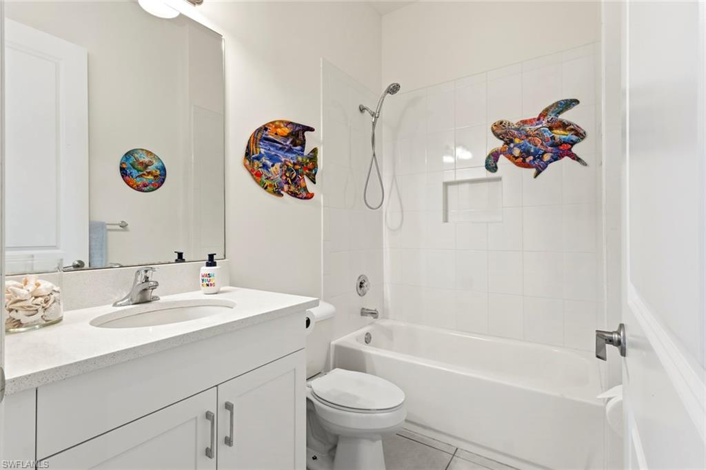 4715 Kensington CIR photo 14
