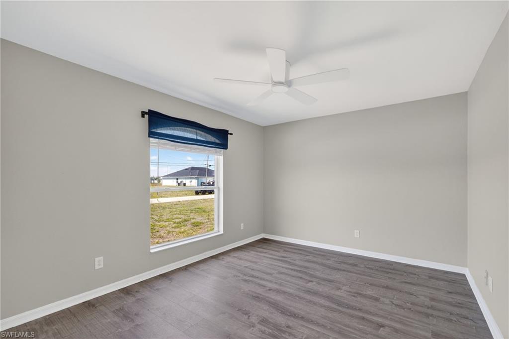 Versatile Bright Front 4th Bedroom