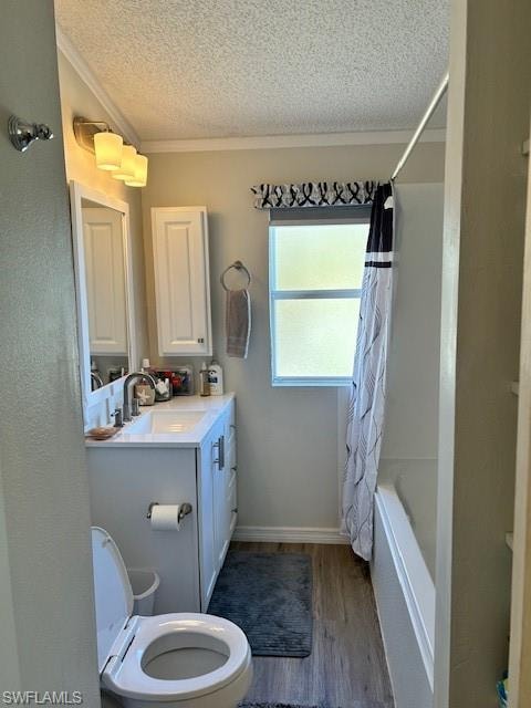MASTER BATH WITH TUB ABD SHOWER
