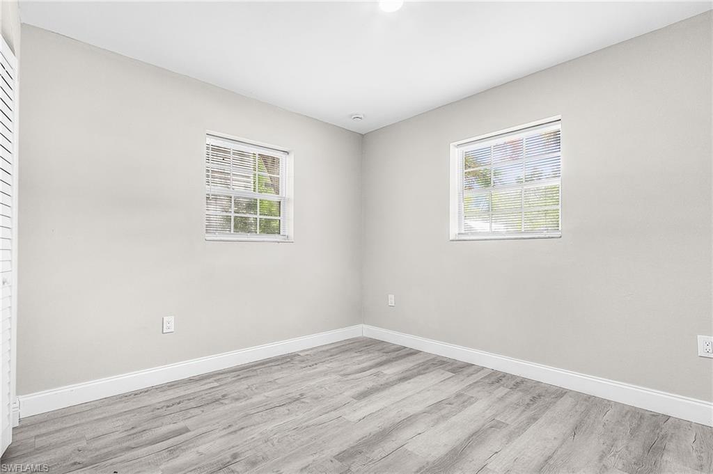 2648 Michigan AVE photo 13