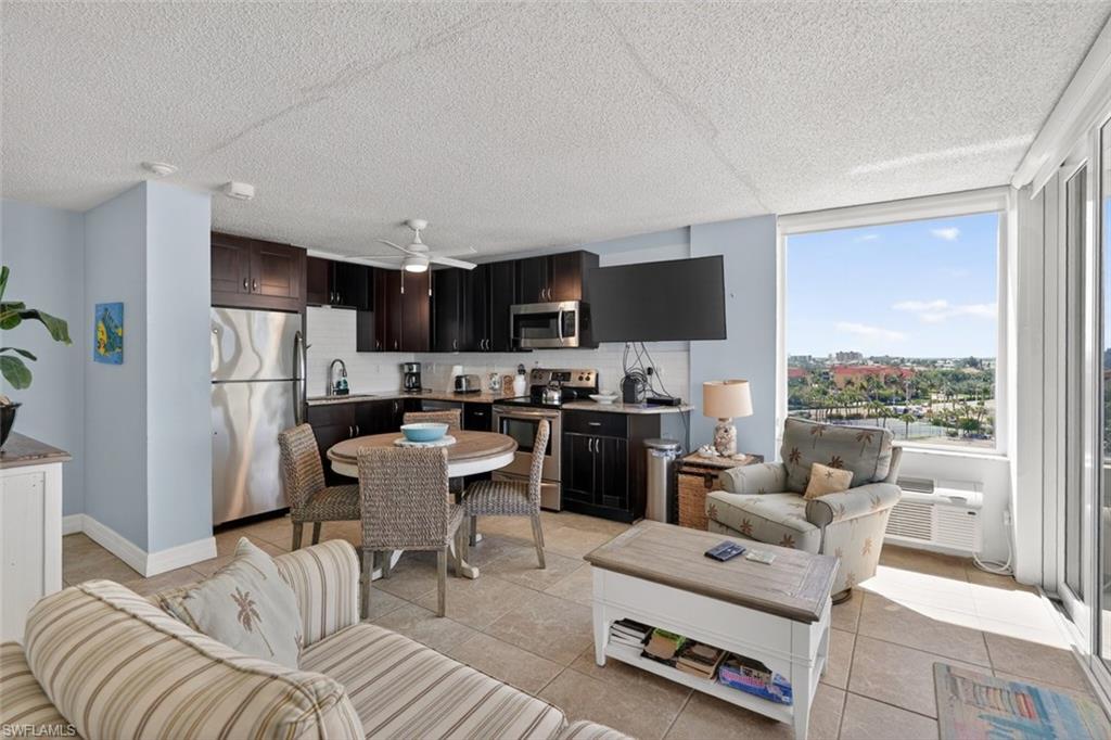 7330 Estero BLVD 702 photo 10