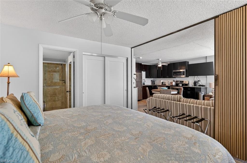 7330 Estero BLVD 702 photo 15