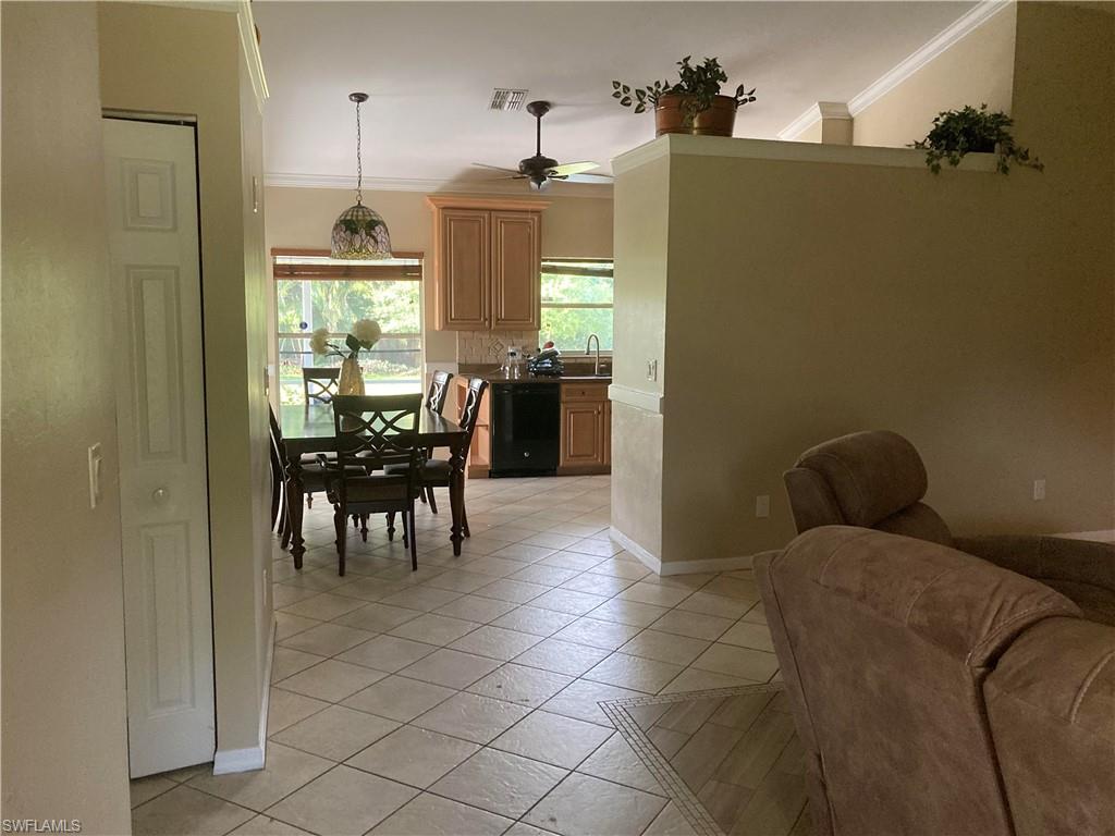 5232 Raintree LN photo 17
