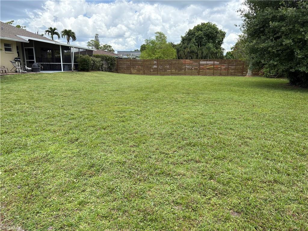 5232 Raintree LN photo 39