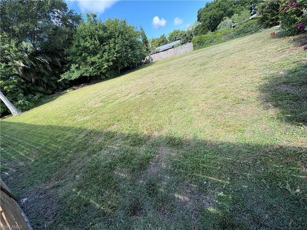5232 Raintree LN photo 11