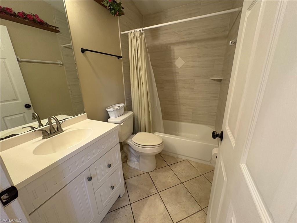 5232 Raintree LN photo 29