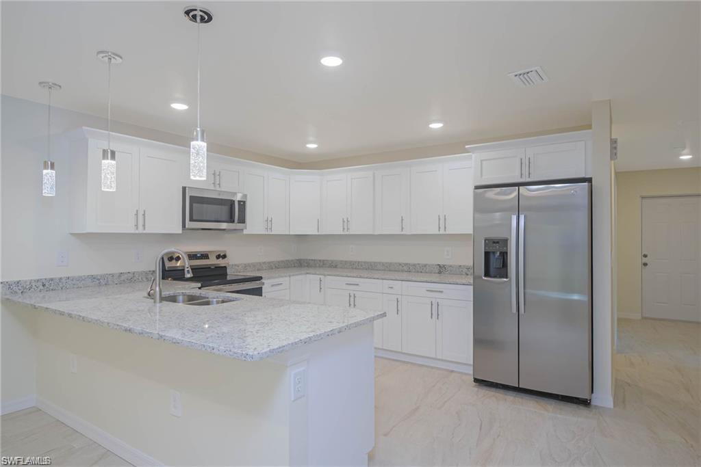 2120 French ST photo 24