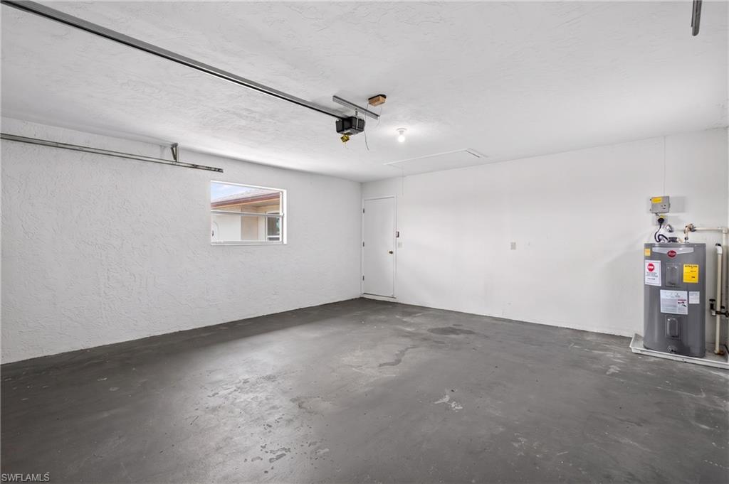 9708 Foxglove CIR photo 26