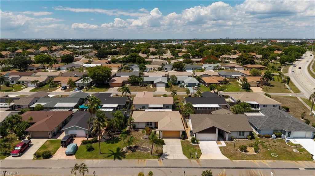 9708 Foxglove CIR photo 31