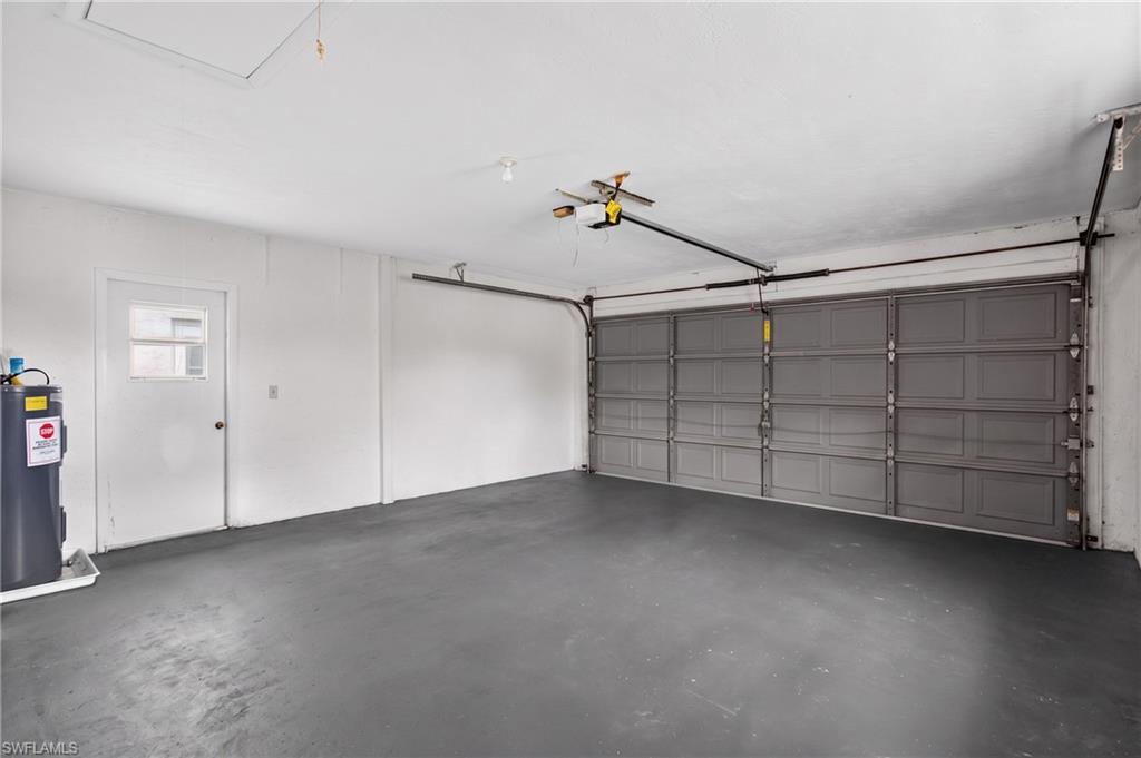 9708 Foxglove CIR photo 25