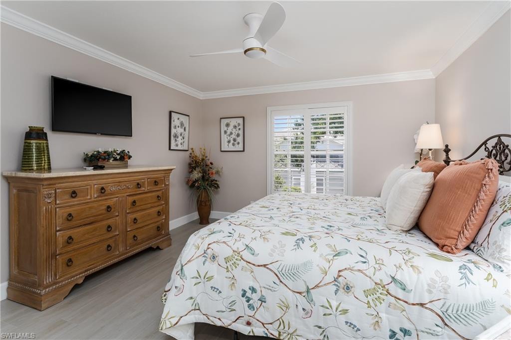 7046 Barrington CIR 202 photo 26