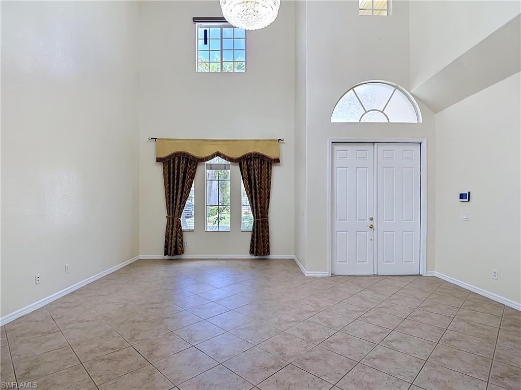 15641 Alton DR