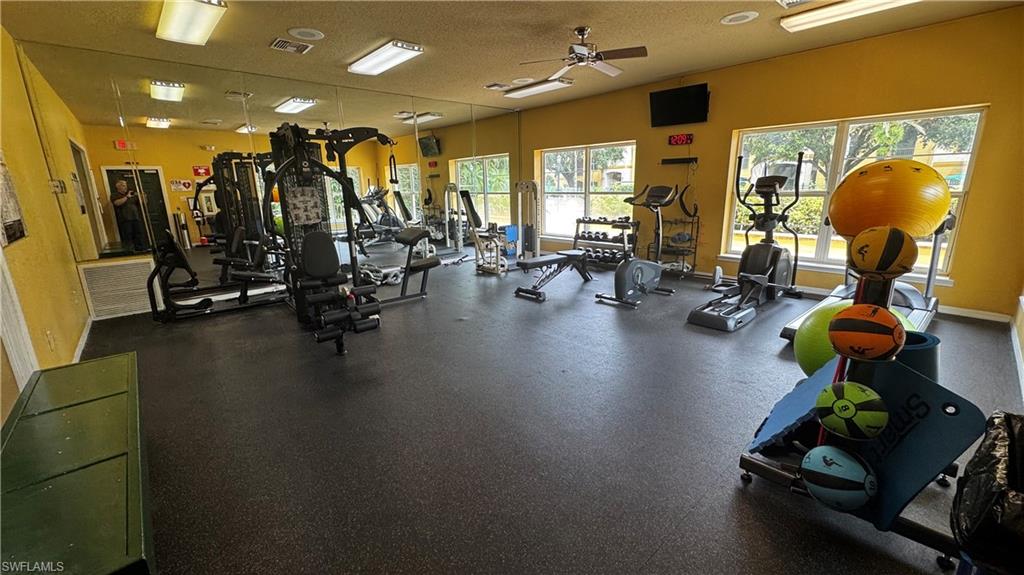 11530 Villa Grand 1101 photo 36