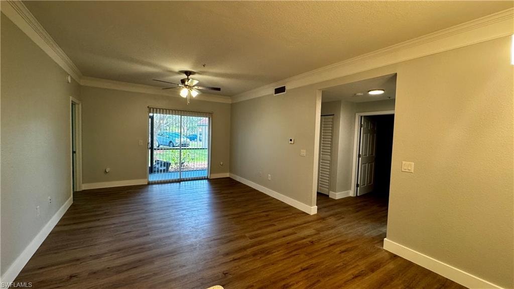 11530 Villa Grand 1101 photo 9