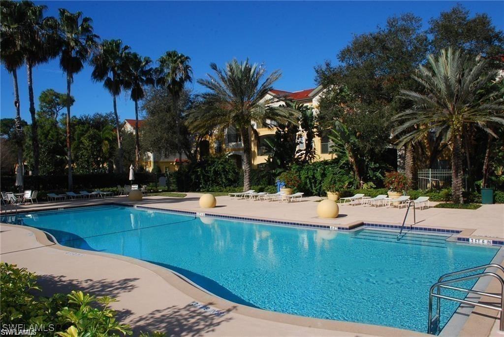 11530 Villa Grand 1101