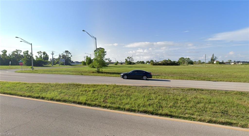 1604 Diplomat PKWY W