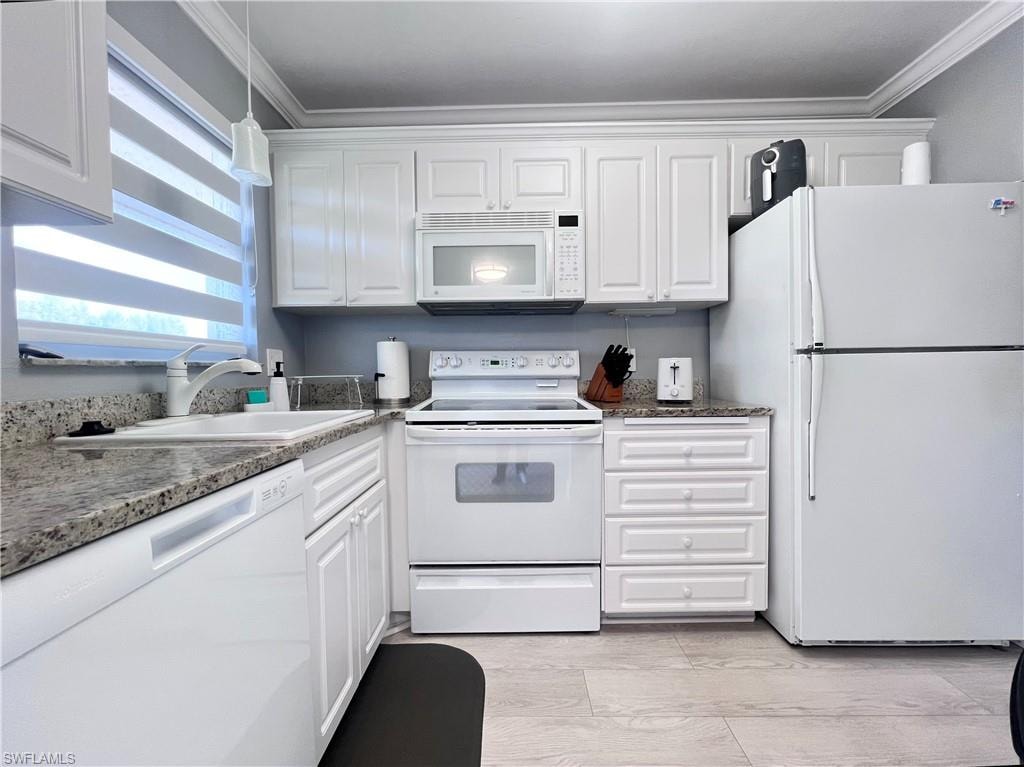 400 Forest Lakes BLVD 310 photo 8
