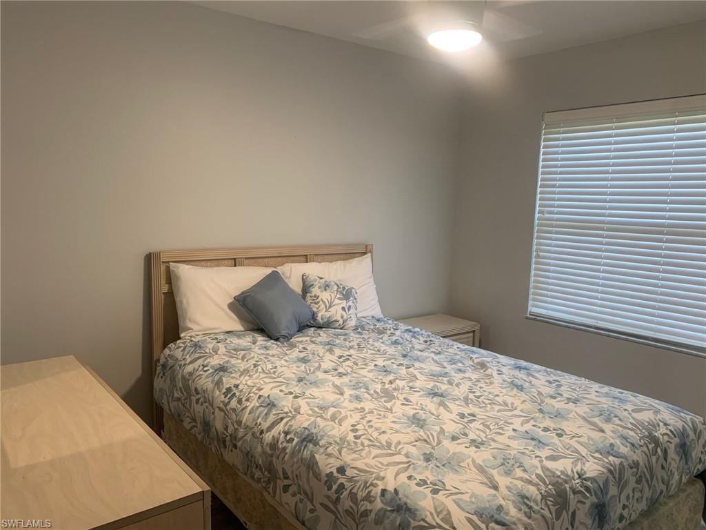 Queen Size Bedroom 1