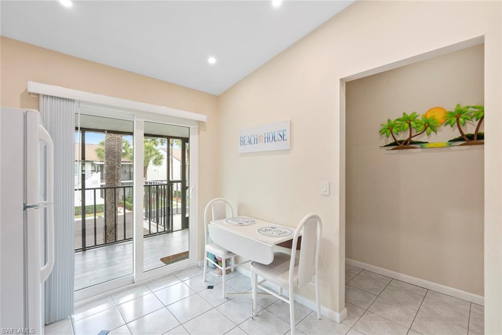 Additional front lanai access from the kitchen