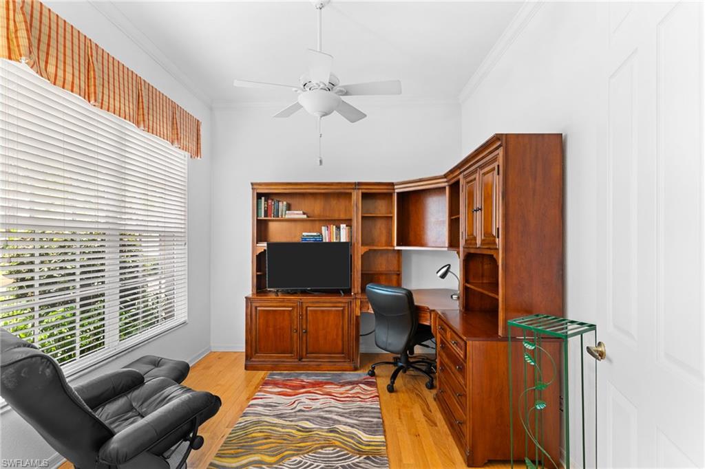 1843 Leamington LN photo 6