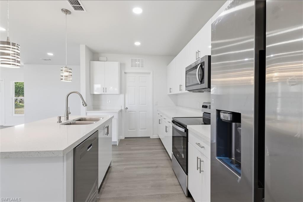 1406 Ford CIR photo 14
