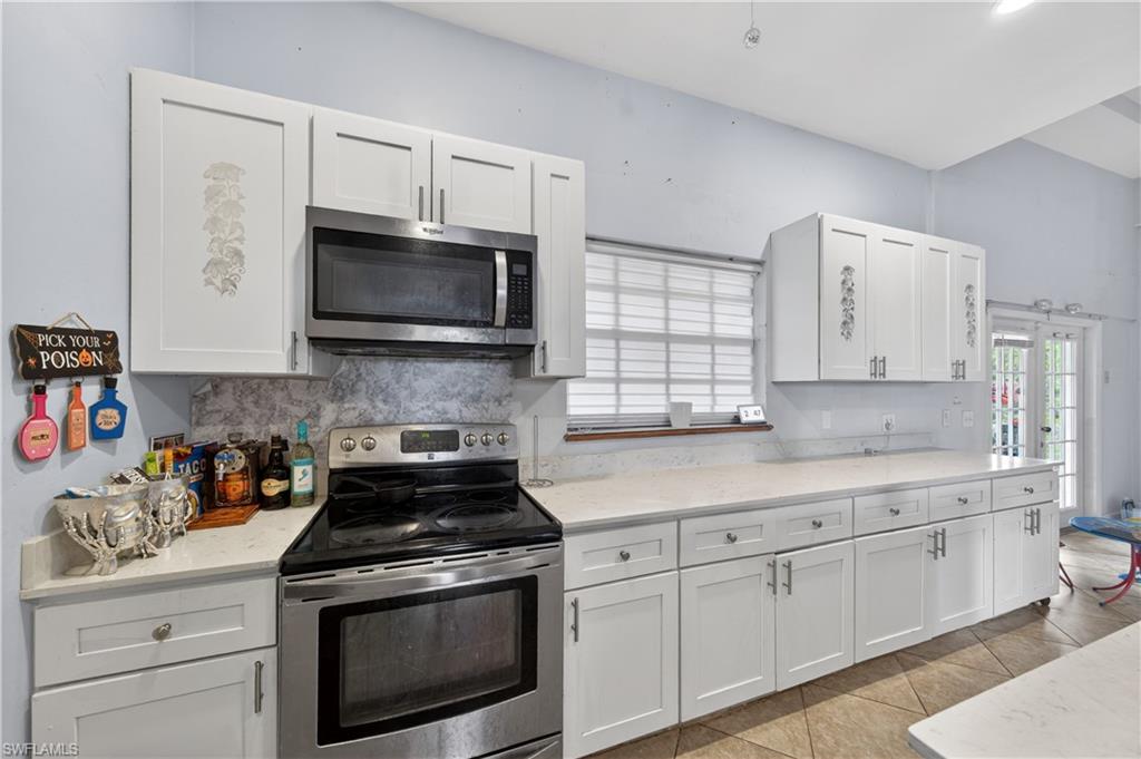 614 Jackson AVE photo 8