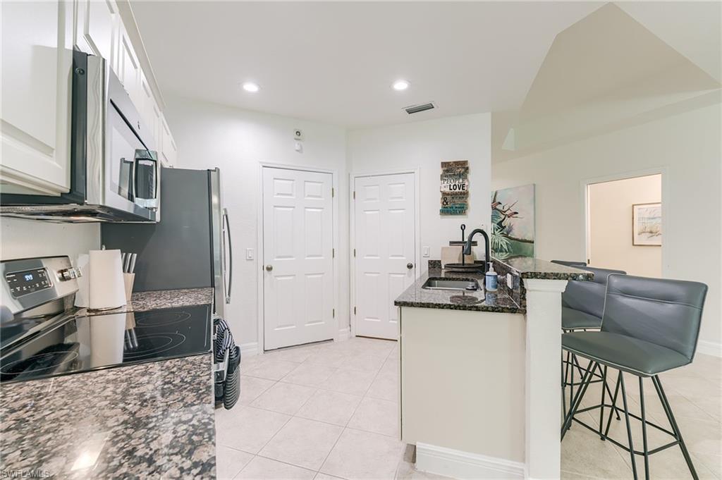 9808 Solera Cove Pointe 102 photo 11
