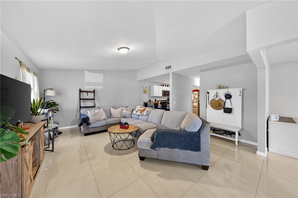 17318 Timber Oak LN