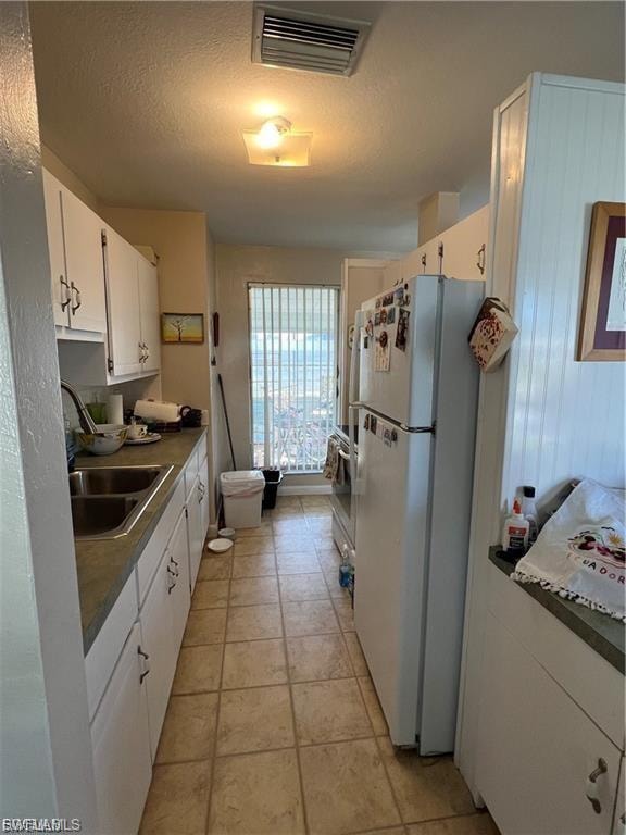 22147 Catherine AVE photo 8
