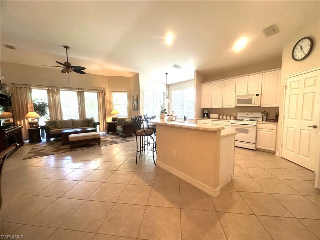 1634 Tarpon Bay DR S 202 photo 9