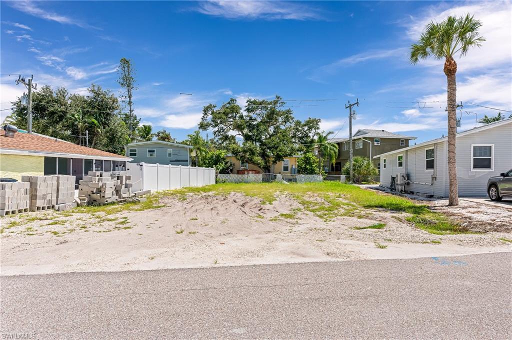 210 Fairweather LN photo 22