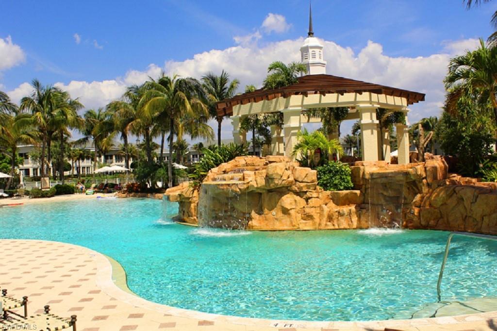 The Dunes Community Pool